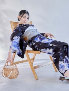 画像9: 【即日発送】大人ネイビー牡丹浴衣【浴衣３点セット 浴衣/帯/下駄】[OF04] (9)