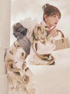 モデル：ちぃぽぽ　身長：158cm　着用サイズ：Fサイズ