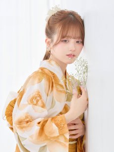 モデル：Kirari　身長：156cm　着用サイズ：Fサイズ