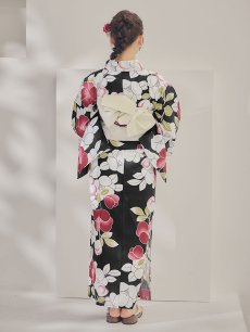 モデル：kie　身長158cm　着用サイズ：Fサイズ