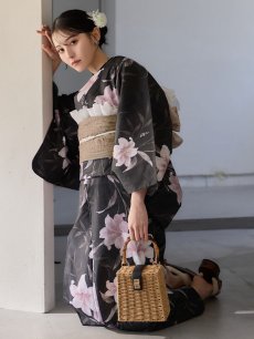 画像6: 送料無料！ホワイトリリー黒地浴衣【浴衣３点セット 浴衣/帯/下駄】[OF04]【予約 / 6月中旬発送予定】 (6)