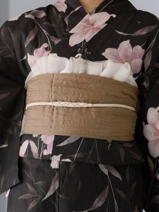 画像15: 送料無料！ホワイトリリー黒地浴衣【浴衣３点セット 浴衣/帯/下駄】[OF04]【予約 / 6月中旬発送予定】 (15)