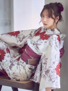 画像2: 【即日発送】紅白牡丹百合柄浴衣【浴衣３点セット 浴衣/帯/下駄】[OF04] (2)