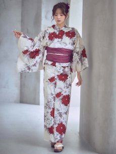 画像4: 【即日発送】紅白牡丹百合柄浴衣【浴衣３点セット 浴衣/帯/下駄】[OF04] (4)