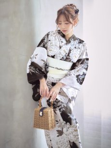 モデル:PyunA.(ぴょな) 身長:160cm