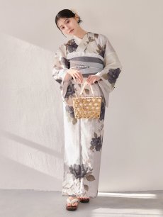 モデル：吉井美優　身長：160cm