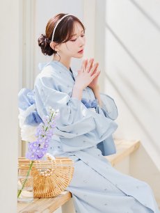 モデル：菅野結以　身長：163cm