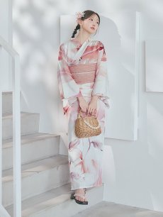 モデル：菅野結以 身長：163cm 着用サイズ：Fサイズ