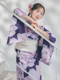 モデル：菅野結以 身長：163cm 着用サイズ：Fサイズ