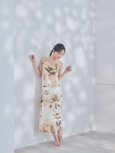 画像15: 【即日発送】送料無料！1人で簡単に着られる！ワンピース / セパレート浴衣セット　ホワイトエレガントフラワー浴衣【浴衣4点セット 浴衣/帯/下駄】[OF04] (15)