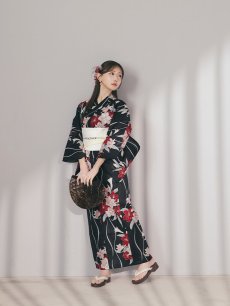 モデル：菅野結以　身長：163cm　着用サイズ：Fサイズ