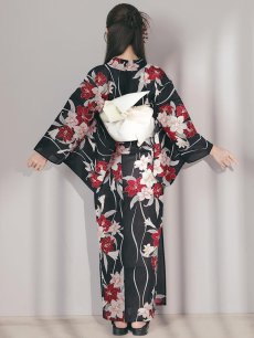モデル：菅野結以　身長：163cm　着用サイズ：Fサイズ