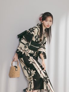 モデル：菅野結以　身長：163cm　着用サイズ：Fサイズ
