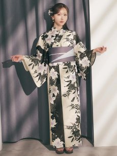 モデル：菅野結以　身長：163cm　着用サイズ：Fサイズ