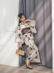 モデル：菅野結以 身長：163cm 着用サイズ：Fサイズ