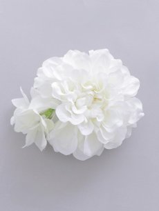 コサージュ アイボリー