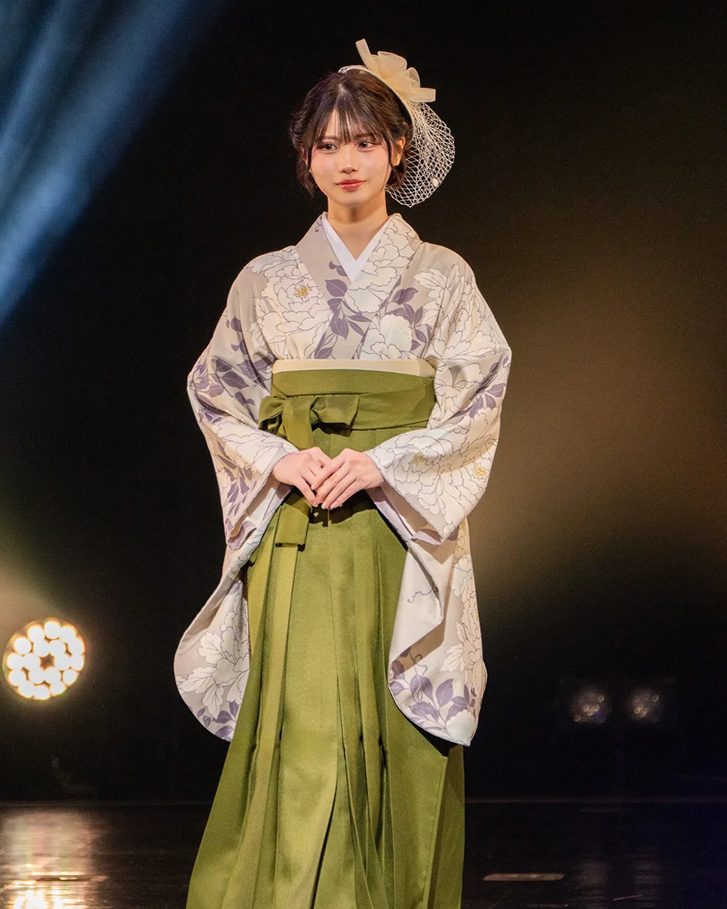 2025WINTER GAKUSEI RUNWAY 袴ステージランウェイレポート50