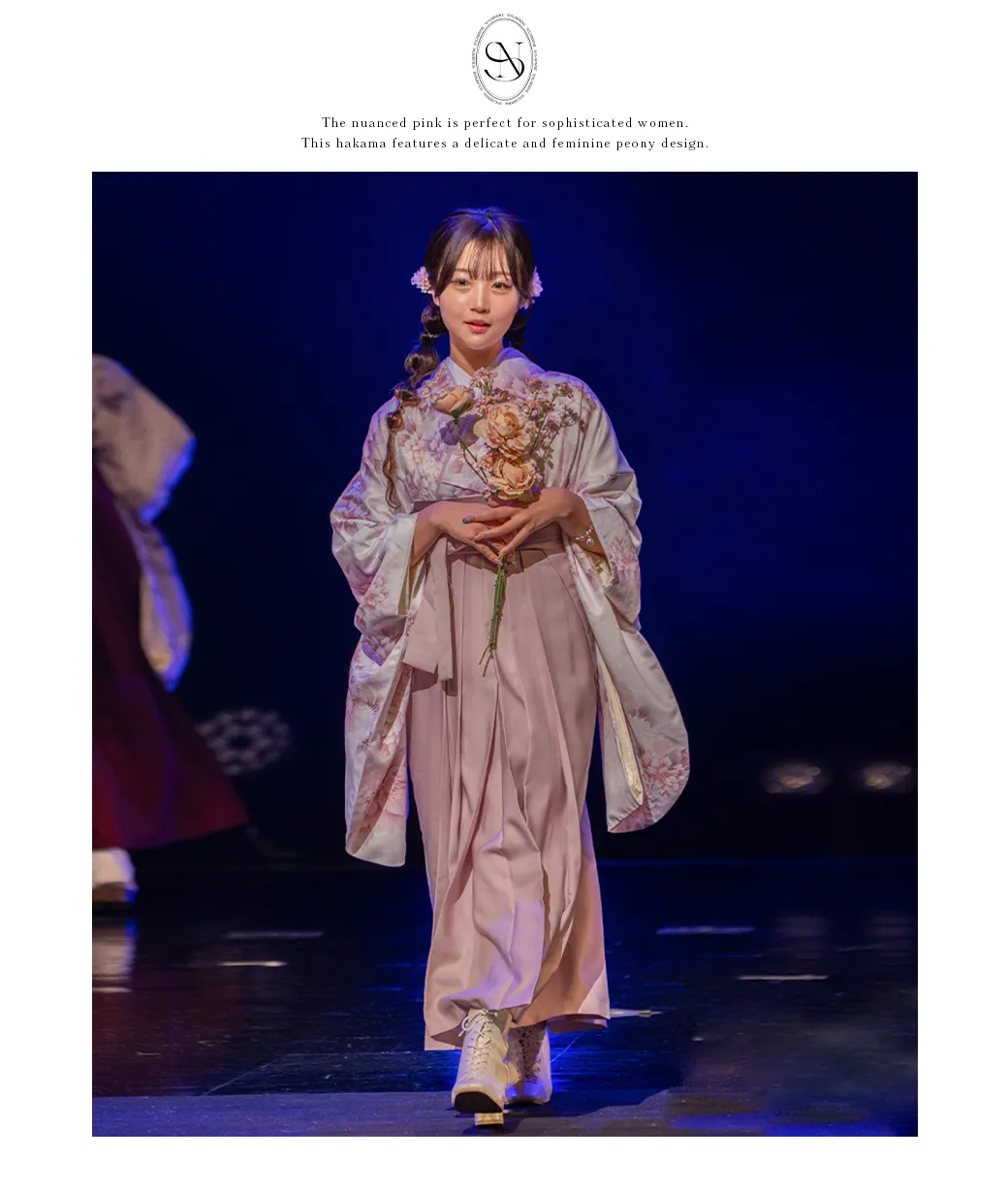 2025WINTER GAKUSEI RUNWAY 袴ステージランウェイレポート24