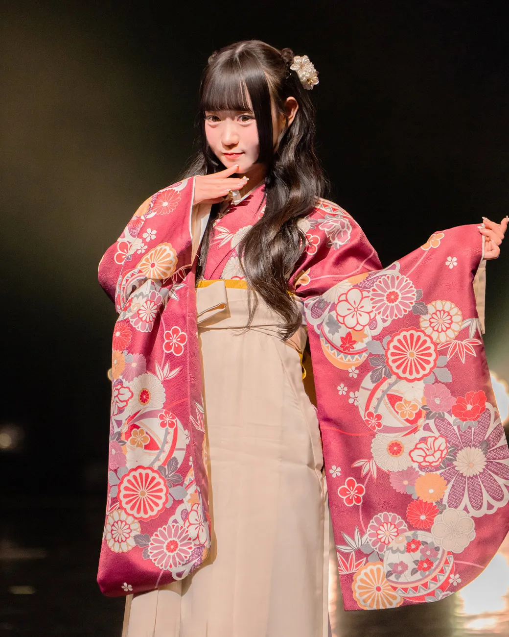 2025WINTER GAKUSEI RUNWAY 袴ステージランウェイレポート30