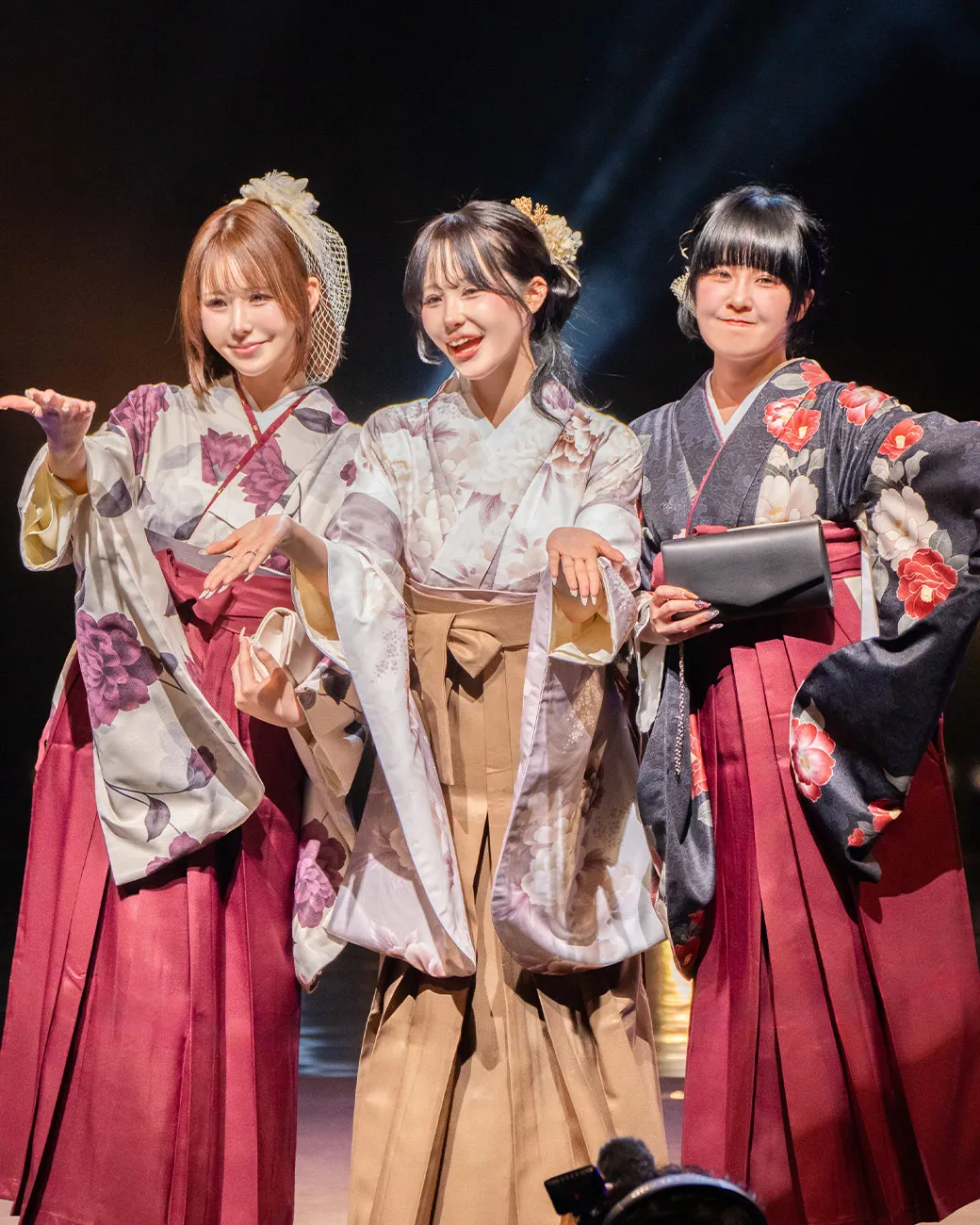 2025WINTER GAKUSEI RUNWAY 袴ステージランウェイレポート34