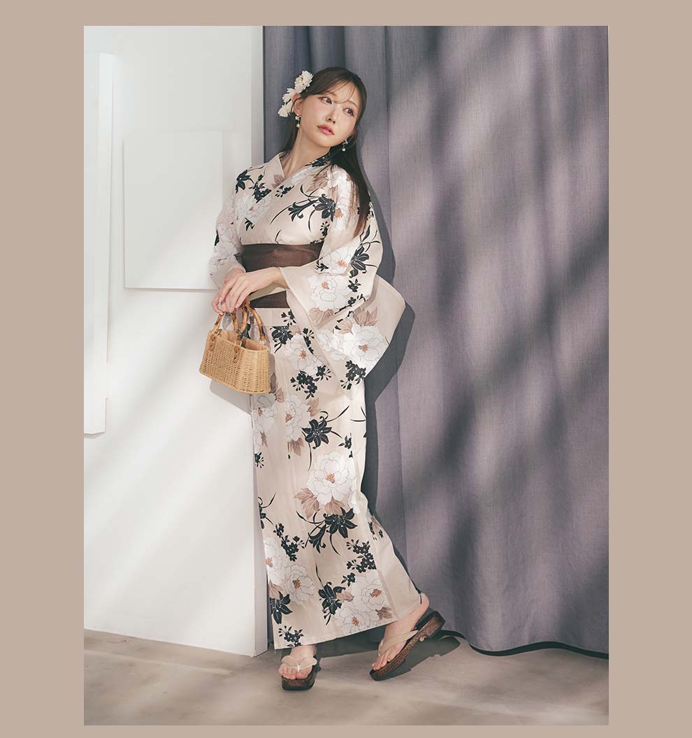 菅野結以さん着用 セパレート浴衣 トップス&スカートタイプ ベージュ&ブラック2