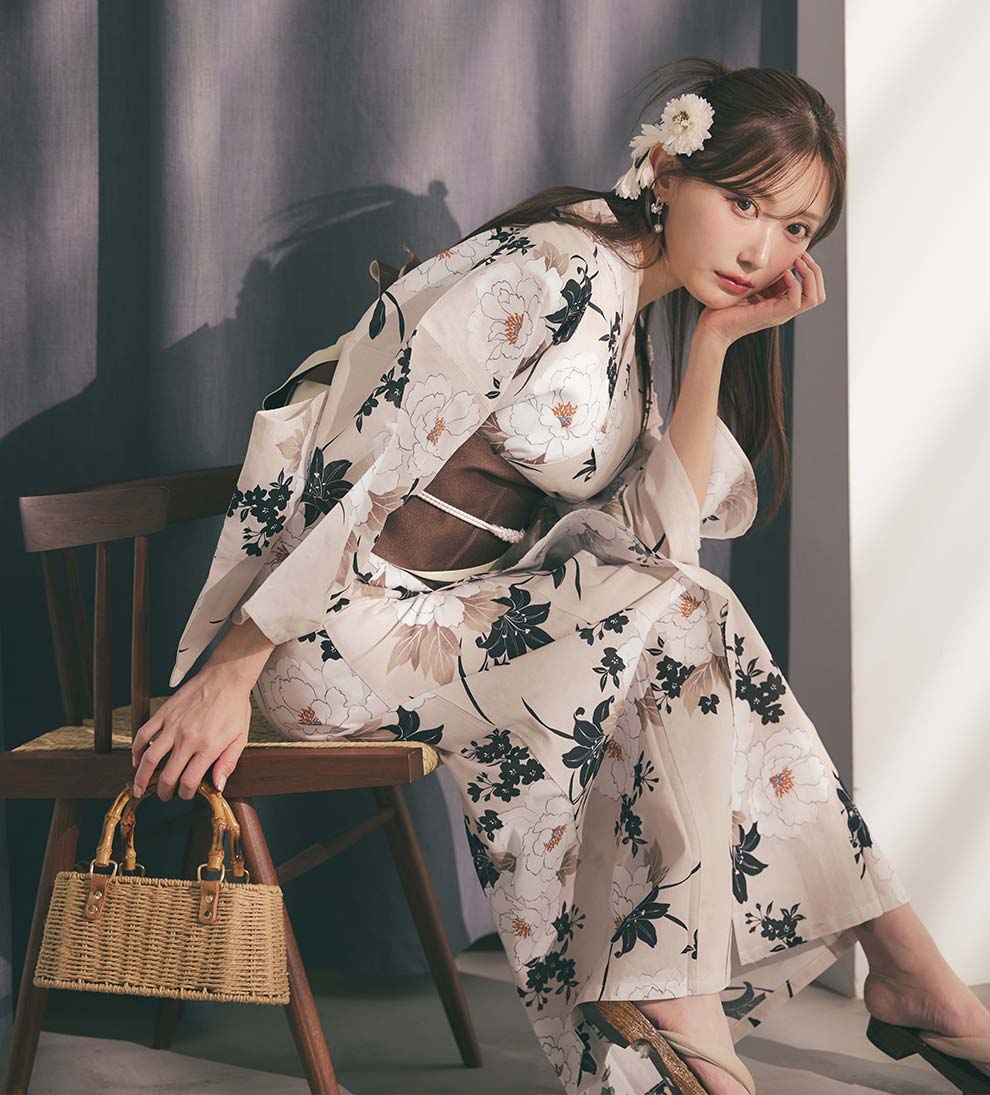 菅野結以さん着用 セパレート浴衣 トップス&スカートタイプ ベージュ&ブラック4