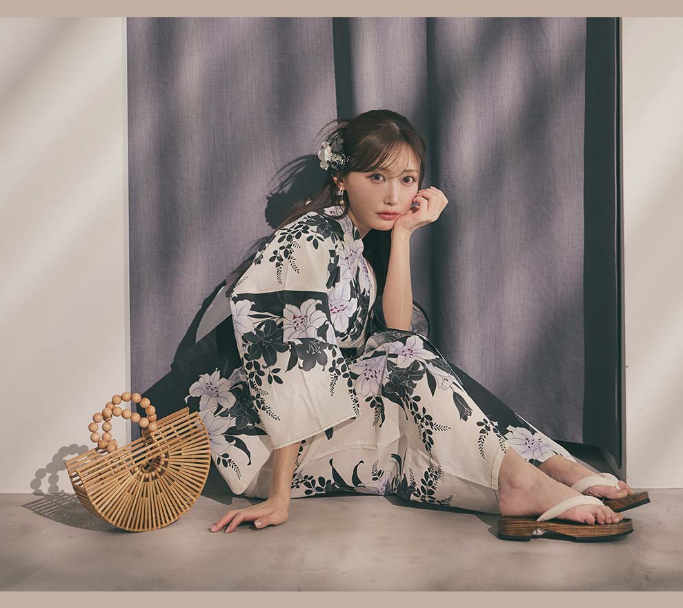 菅野結以さん着用 セパレート浴衣 トップス&スカートタイプ アイボリー&ホワイトリリー5