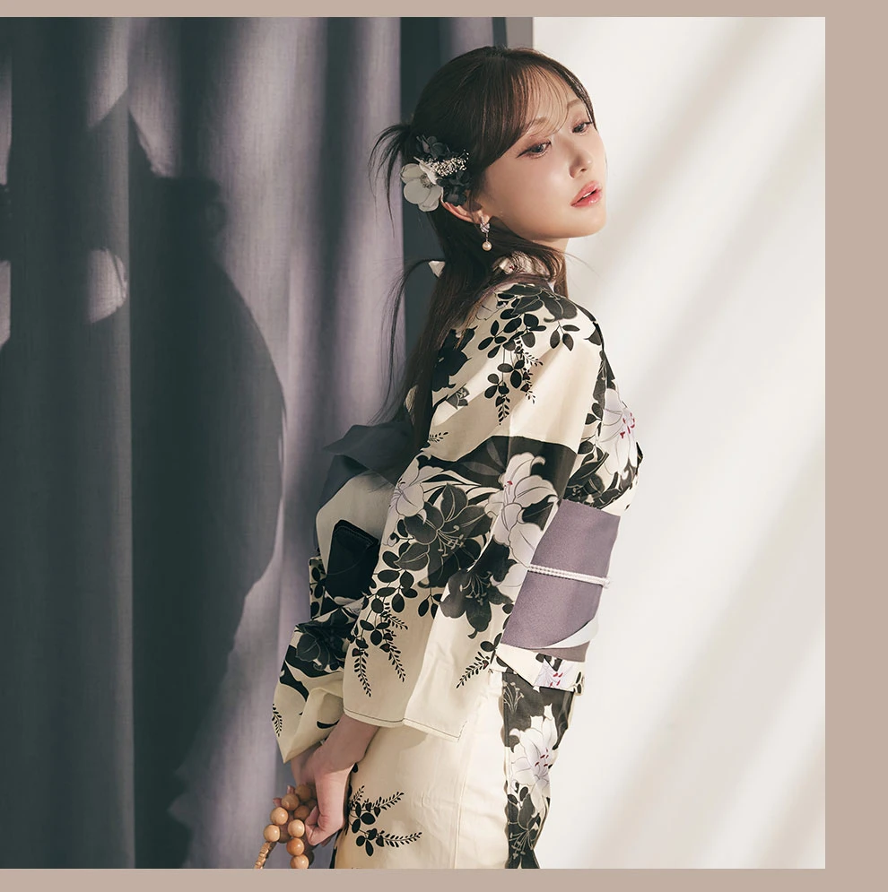 菅野結以さん着用 セパレート浴衣 トップス&スカートタイプ アイボリー&ホワイトリリー4