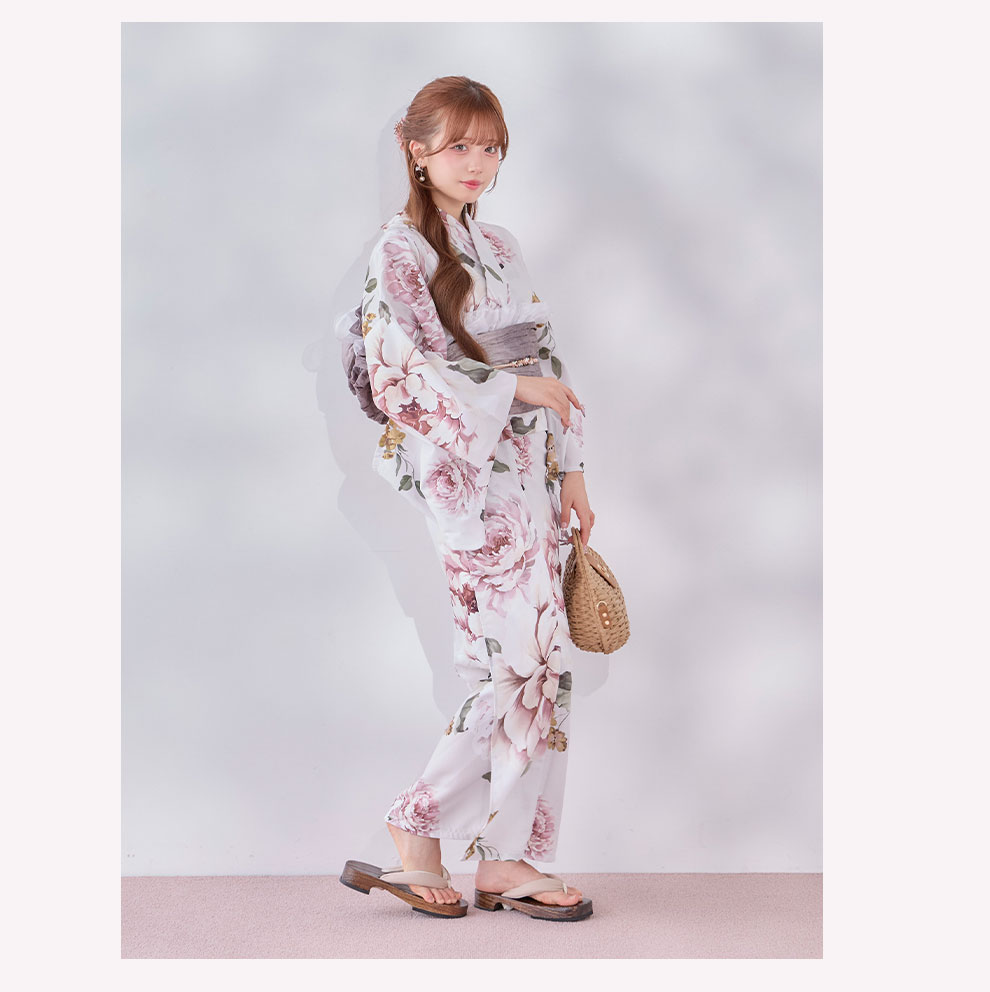 kirariさん着用 クラシックフラワー浴衣3