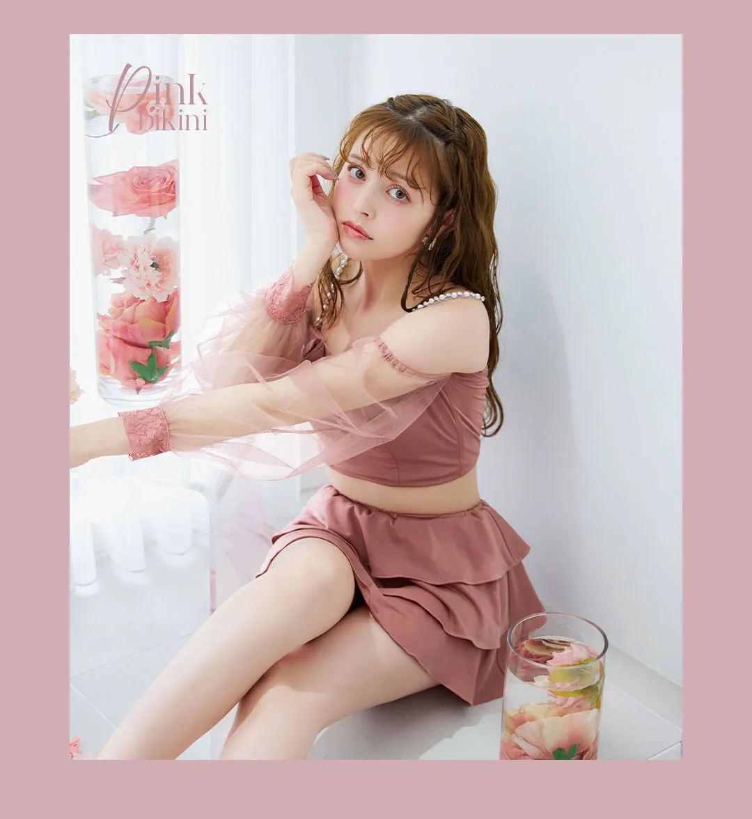 加藤ナナが着るピンク水着14