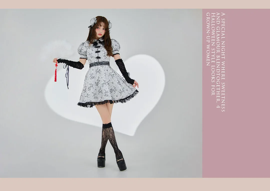 甘さと艶めきが溶け合う特別な夜、大人女子のためのハロウィンスタイル4Look♥