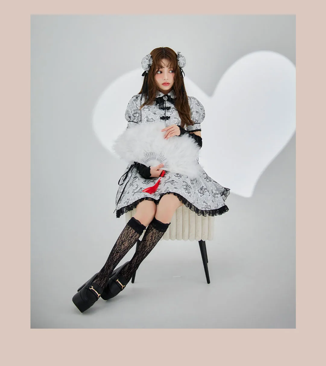 甘さと艶めきが溶け合う特別な夜、大人女子のためのハロウィンスタイル4Look♥