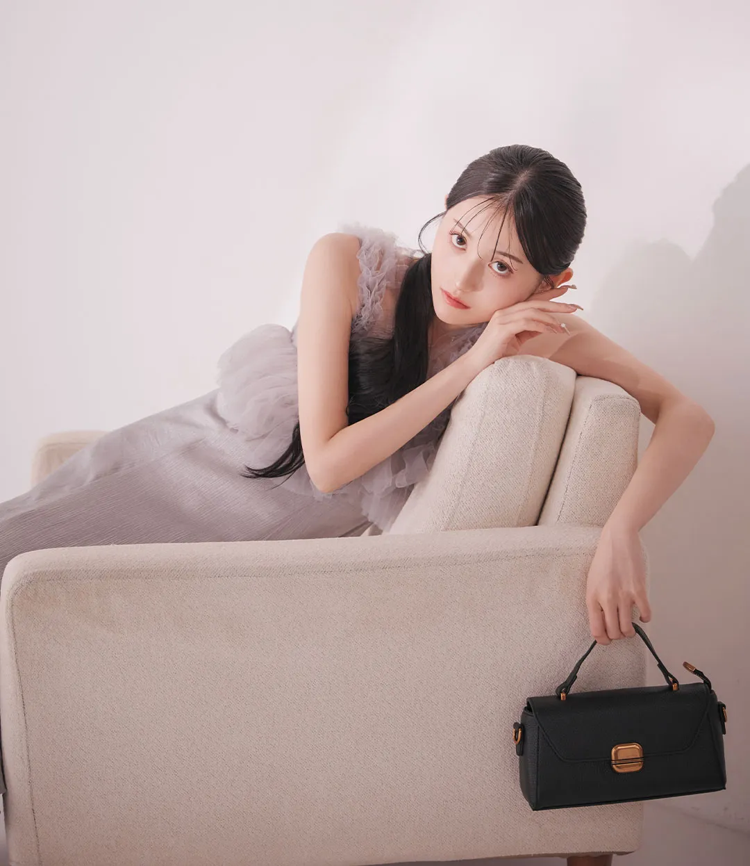 ちぃぽぽ&吉井美優&中野恵那が着る、上質ワンピース