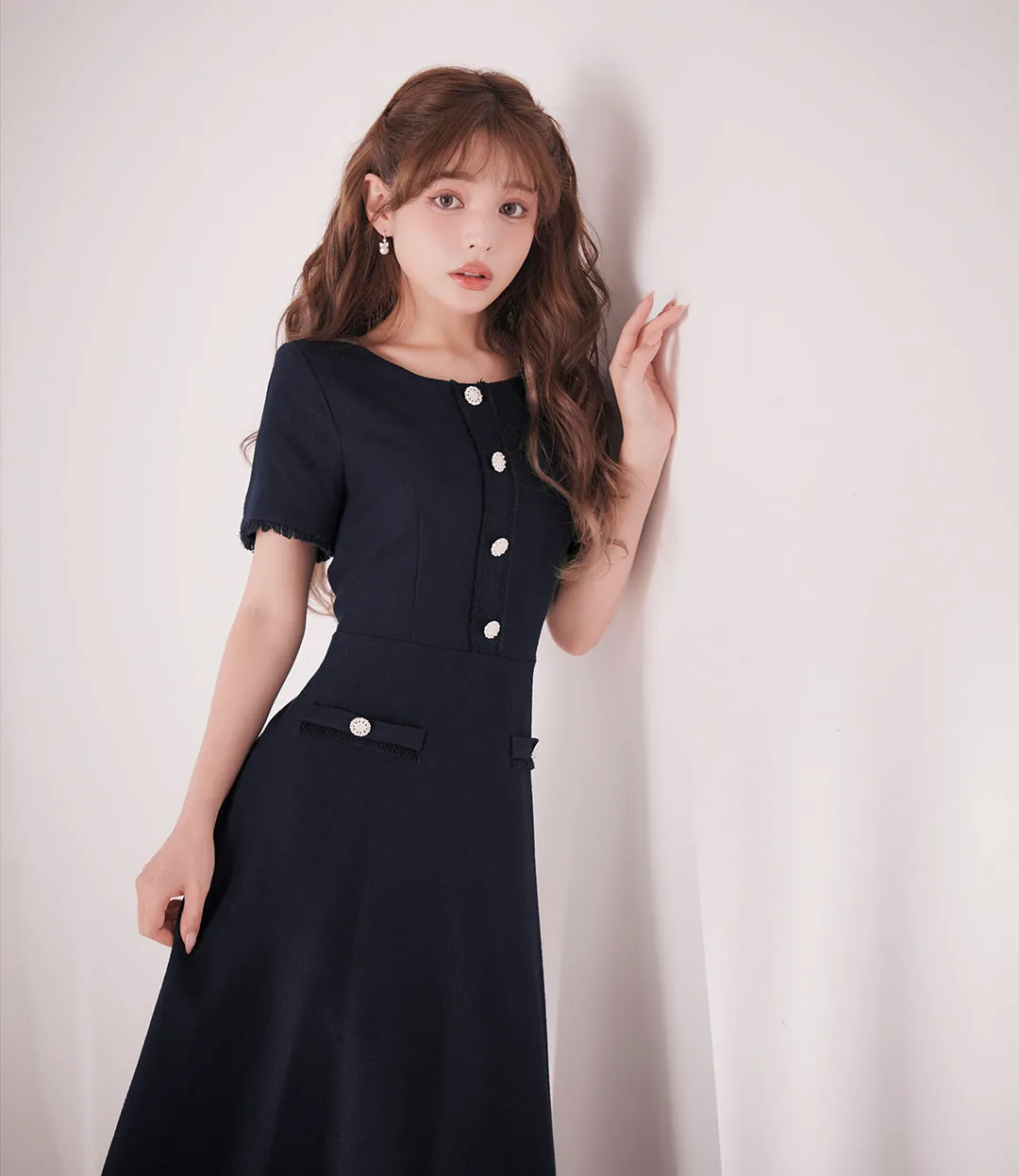 ちぃぽぽ&吉井美優&中野恵那が着る、上質ワンピース