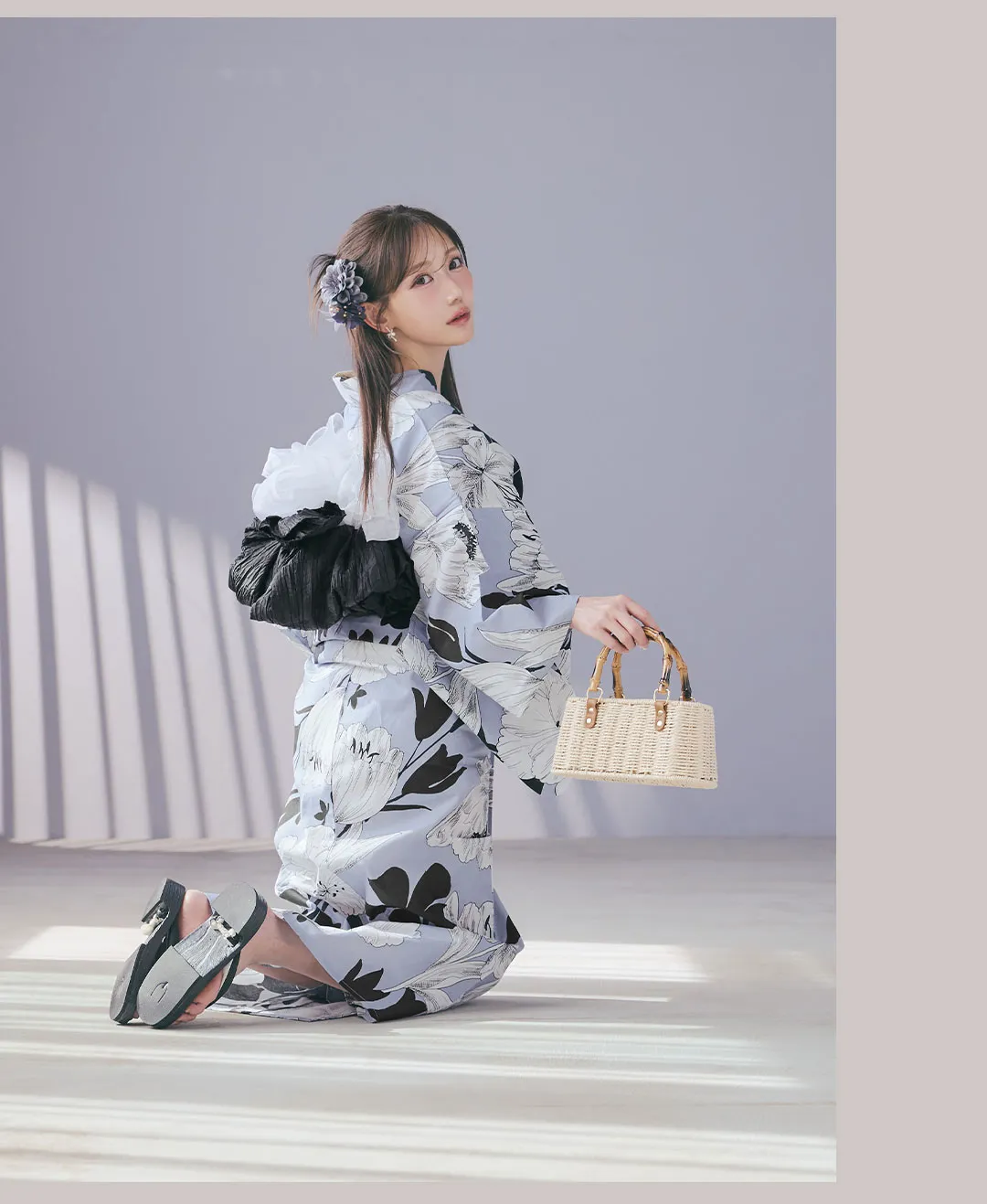 菅野結以が着る、PALE FLORAL浴衣-20