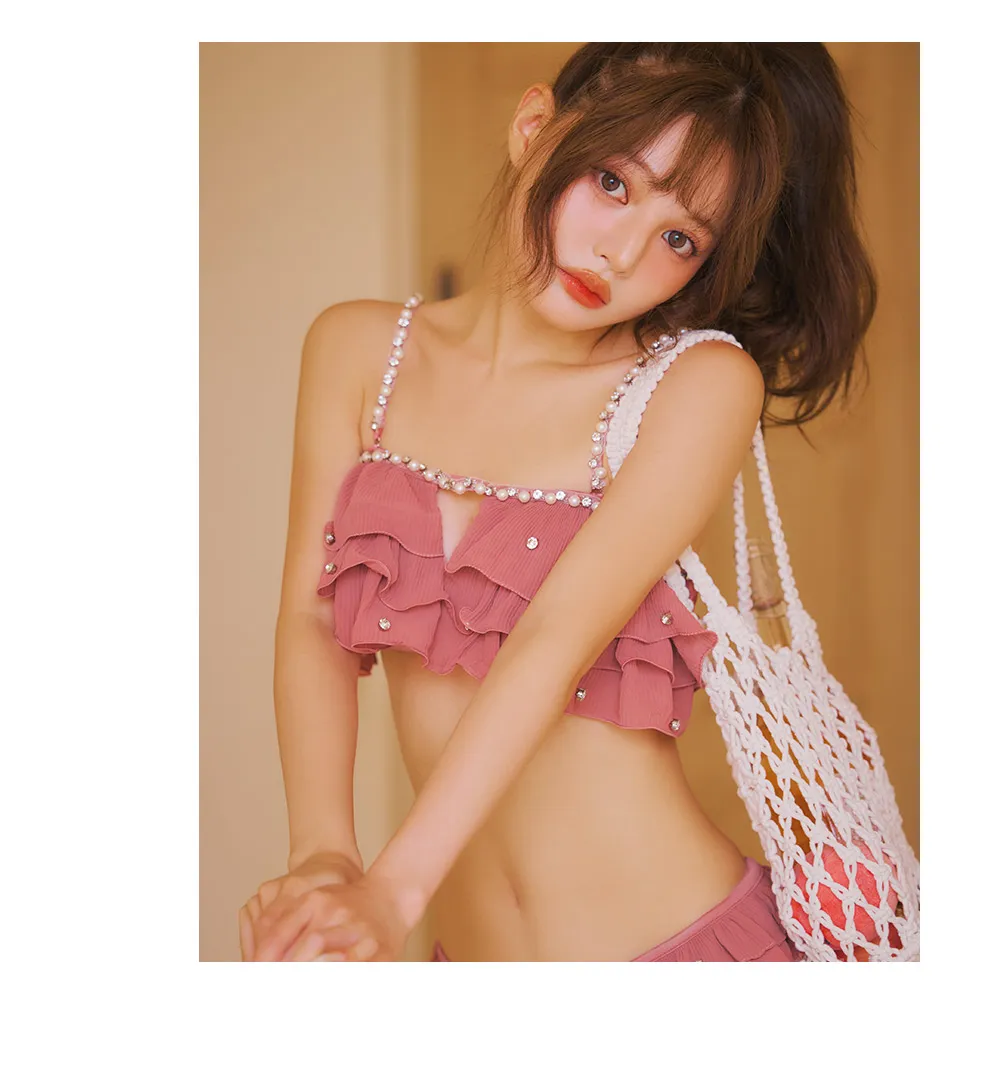 ちぃぽぽ着用 ガーリーフリル×ビスチェビキニ 着用画像1