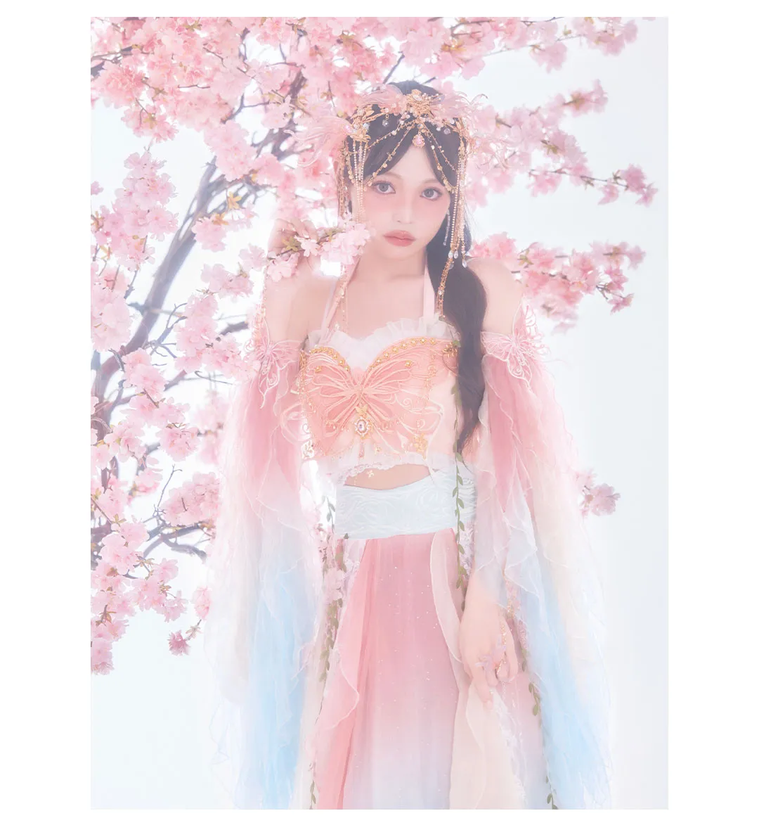 吉木千紗都が着る、ワンホンに大人気の新作漢服-26