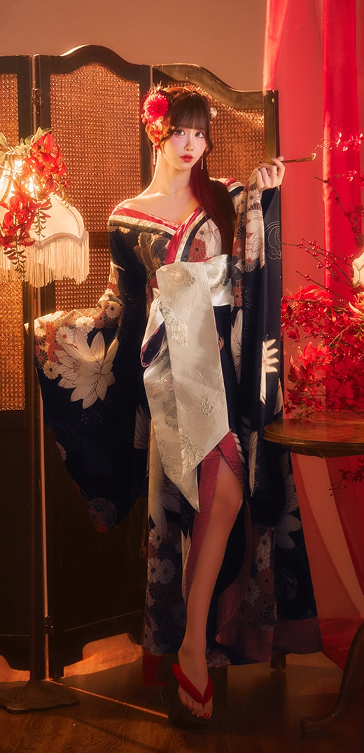 鶴花柄花魁ワンピース着用画像3