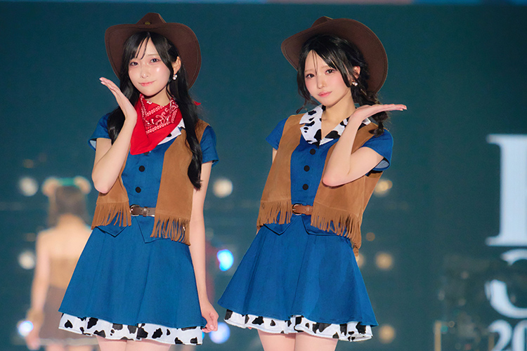 関コレ2026 A/W 山田杏佳 着用 カウガールコスプレ