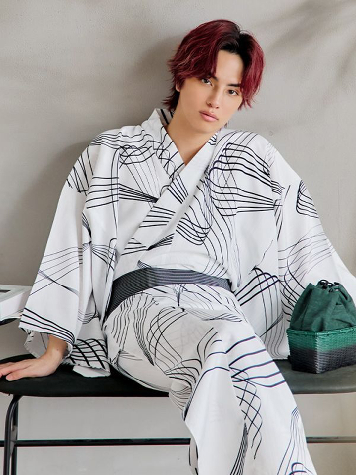 ホワイト×ブラック線画浴衣