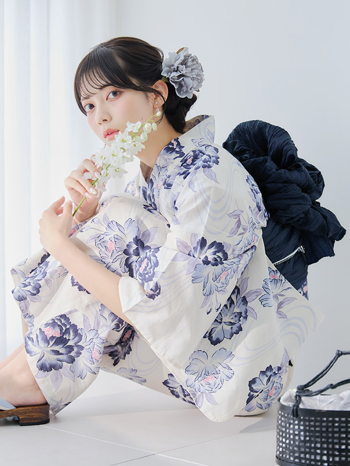 牡丹流れる清流浴衣