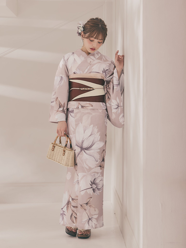 ホワイトフラワーブラウン浴衣