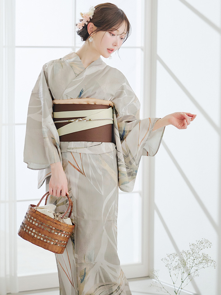 画像2: 【即日発送】【浴衣セール！】ヘルシーリーフ柄ベージュ浴衣 【浴衣3点セット 浴衣/帯/下駄】 [YMT] (2)