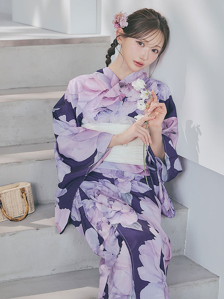 モデル：菅野結以 身長：163cm 着用サイズ：Fサイズ