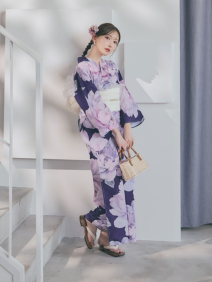 モデル：菅野結以 身長：163cm 着用サイズ：Fサイズ