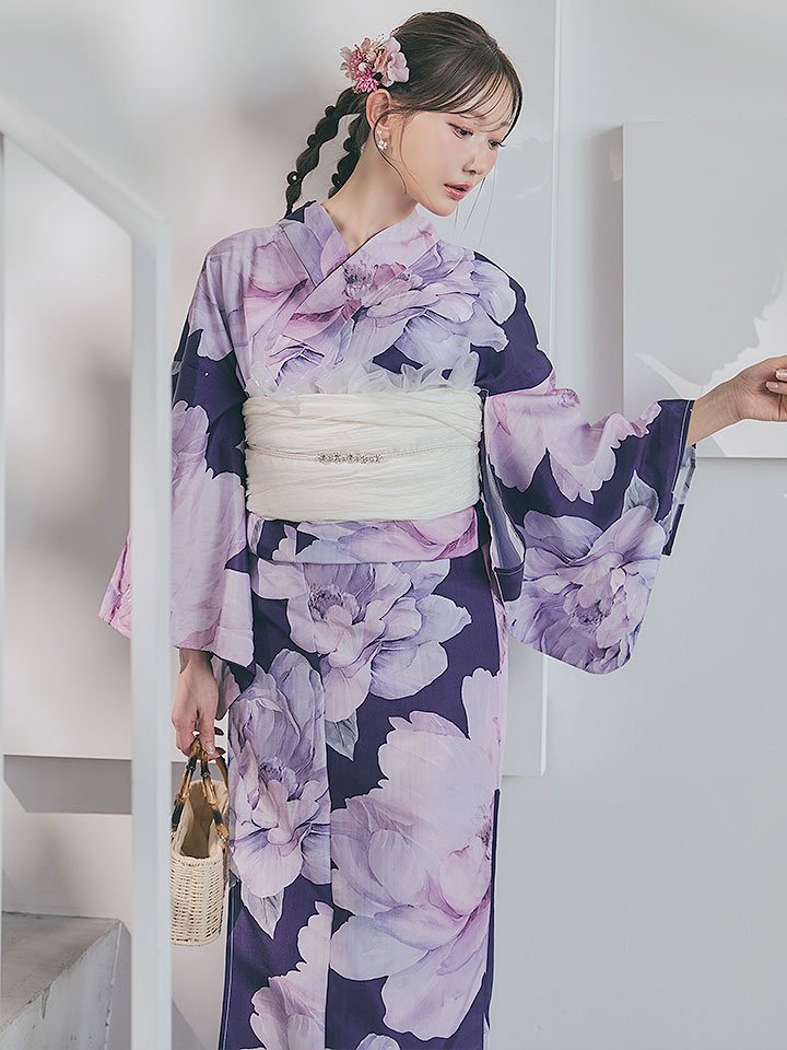 モデル：菅野結以 身長：163cm 着用サイズ：Fサイズ